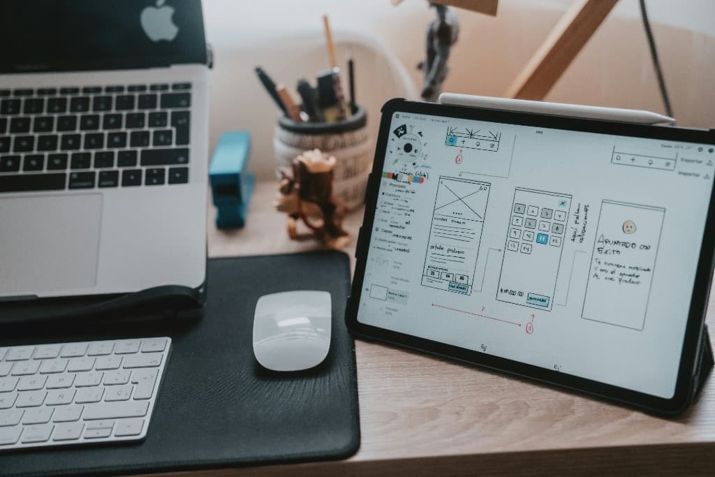 UI/UX Architecture